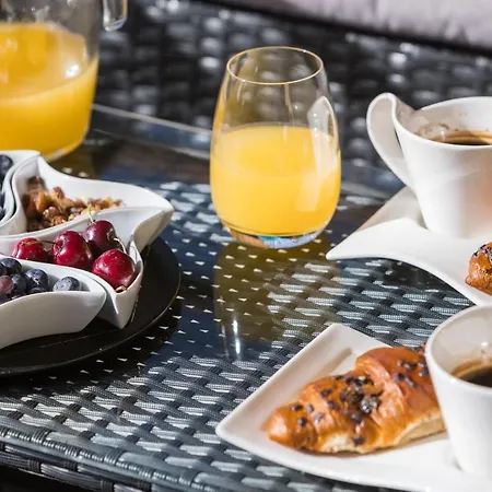 Διαμέρισμα Rossini Superior *